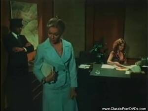 Milf Classic Porn - Classic Porn Antics with Mature MILF that makes Love - Pornhub.com