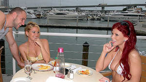 King Porn Xxx - Reality Kings Porn Video: Public XXX Video Shot Near Miami Beach Probed by  Police - CBS News