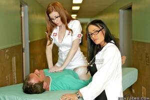 Doctor Glasses Porn - Sexy Lady Doctor Vanilla Deville In Stockings And Glasses Fucks A Patient /  DefineBabe.com