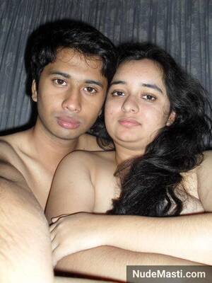 lovely indian couple nude - Hot sexy Indian couple sensational nude honeymoon photos - Porn pics