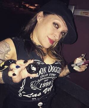 Bridget The Midget Porn - Pornhub star Bridget the Midget stabbed boyfriend with butter knife, facing  15 years in prison - NZ Herald