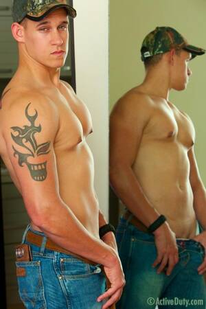 Hunter Active Duty Porn - Hunter - Active Duty | BananaGuide