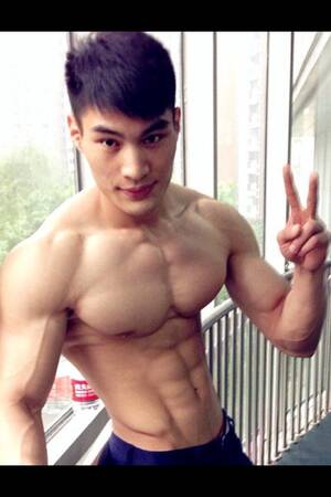 Chinese Exposed - Chinese Muscle Hunk Exposed - QueerClick
