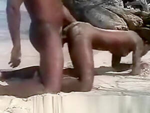 beach cabin voyeur san diego - Blacks Beach San Diego - Video search | Free Sex Videos on Voyeurhit