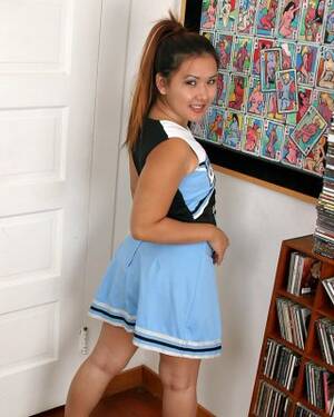 home made latina cheerleader porn - Amateur Latina cheerleader Kylie Rey exposing pierced vagina beneath skirt  Porn Pictures, XXX Photos, Sex Images #2555098 - PICTOA