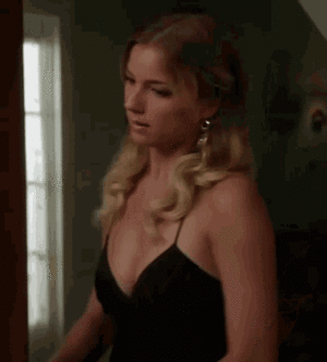 Emily Vancamp Porn Gif - Emily VanCamp : r/jerkofftoceleb