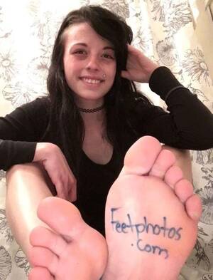 amateur feet archives - Amateur feet Photo Gallery: Porn Pics, Sex Photos & XXX GIFs at TNAFLIX