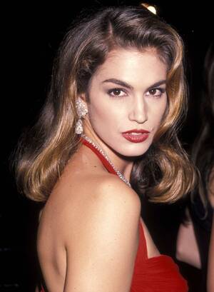 Cindy Crawford Porn Sextape - Cindy Crawford admits she regrets certain naked photoshoots