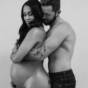 Nikki Celebrity Naked Porn - Pregnant Nikki, Brie Bella Pose Nude Ahead of Birth: Baby Bump Pics | Us  Weekly
