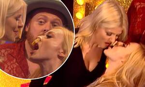 holly willouby tit lesbian sex - Fearne Cotton and Holly Willoughby practically KISS | Daily Mail Online