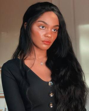 China Mcclain Porn Lesbian - China on Instagram: â€œi literally don't remember where this photo came  from.â€ | China anne mcclain, China anne, Anne mcclain