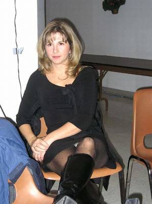 accidental pantyhose upskirt - teen candid upskirt