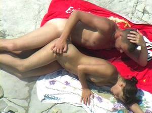couple ass voyeur - Amateur Couple Beach Sex Voyeur