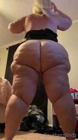 bbw white booty - Huge white bbw with a massive ass | xHamster