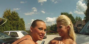 in the crack fisting - Fist Flush One Knuckle In Her Face Hole The Other In Her Wet Crack HD SEX  Porn Video 12:00