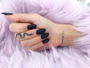 Dove Cameron Sex Tape - Dove Cameron Says She Was In '7th grade And Still Had braces' When She Got  First Tattoo