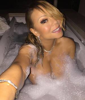 Maria Carey Porn 2016 - Mariah Carey NUDE Selfie â€” Because She Wants Attention | by Celebrity Harpy  | celebrityharpy | Medium