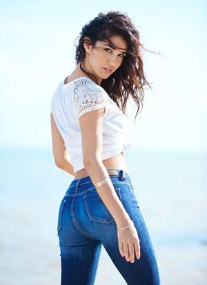 Ashley Blue Porn Pouting - Ashley Sky