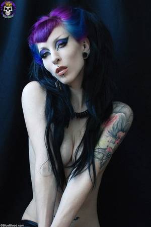Black Purple Hair Porn - cool lady
