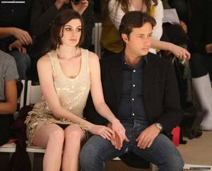 anne hathaway upskirt - Ann hathaway upskirt Latinas porn model mickey brown