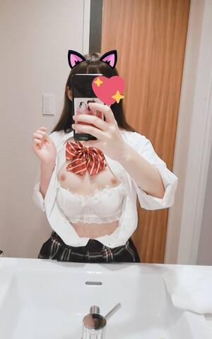 japan self nude - Japanese high school girl posts series of nude selfies, reveals flat chest  and shaved pussy â€“ Tokyo Kinky Sex, Erotic and Adult Japan