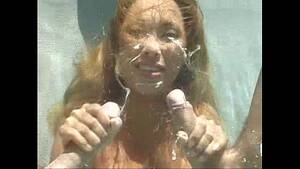 Bamboo Underwater Porn - Bamboo Underwater threesome pt 2 - XVIDEOS.COM