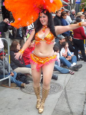 chubby belly dancer - Gay male nude picture