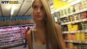 czech blonde cute girl handjob - Czech in Public - Free Porn Tube - Xvidzz.com