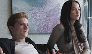 Catching Fire Hunger Games Katniss Porn - 12 best things about 'Catching Fire' (and 3 not so great) â€“ The Movie  Clubbers