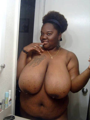 amateur black bbw tits - 