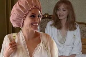 Angelina Jolie Big Tits - Angelina Jolie worried about nude bath scene in By The Sea after her boobs  were removed - Mirror Online