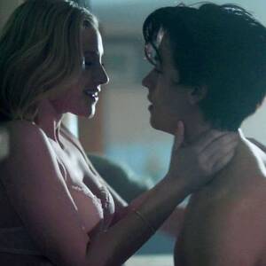 archie girls pregnant porn - How 'Riverdale' and Archie Comics Led to 'Beaverdale' Porn