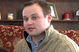 Ashley Madison Real Porn - Josh Duggar's Ashley Madison Statement Edited to Remove Porn Addiction  Reference