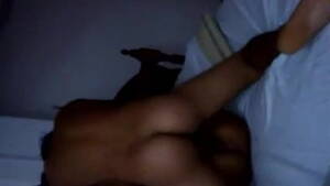 Bermuda Porn Amateur - Passando meus pes no pau marido sobre bermuda - footjob - Amateur,  Brazilian, Bermuda - MobilePorn