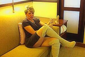 Busty Milf Riding Dildo - Sexy shorthaired busty MILF riding dildo