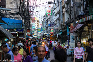 Bangkok Street Walk - Thai street food in Bangkok