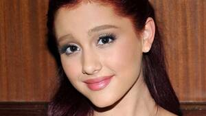 Ariana Grande And Victoria Justice Having Sex - Nickelodeon accused by fans of sexualising Ariana Grande as a teen in  resurfaced video - Irish Mirror Online