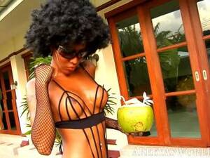 areeya ts dominatrix - areeya - XFantazy.com