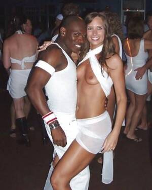 Amateur Interracial Wives Porn - Amateur interracial. Wives and BBC. Black and white. Porn Pictures, XXX  Photos, Sex Images #879088 - PICTOA