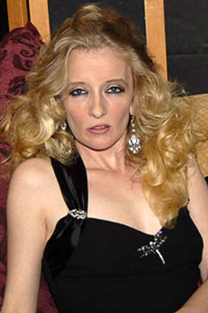 Justine Baker - Justine Baker - Mature.nl