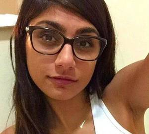 Most Popular Porn Stars - 15360-1aumvz1.jpg