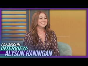 Alyson Hannigan Porn Dp - Alyson Hannigan 'Would Consider' Cameo On 'How I Met Your Mother' Spinoff -  YouTube
