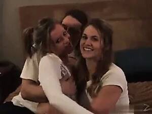 amateur bff share - Free Best Friends Share Porn Videos (899) - Tubesafari.com