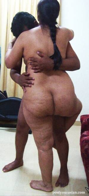 big indian mamas nude gallery - naked amateur indian women shows her big but - Asian porn and nude pictures