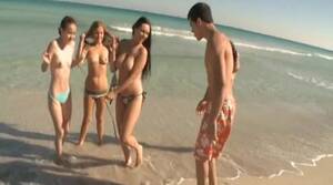 girl topless beach - Teen bikini girls topless at the beach - teens porn at ThisVid tube