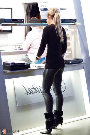 Latex Leggings Porn - Latex pantyhose leggings remarkable caboose hooters caboose camel toe