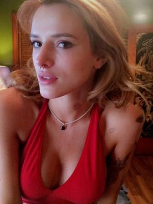 dirty girl bella - How Bella Thorne shook off Disney child star image and became outspoken  teen with celebrity boyfriends and HUGE fanbase - Mirror Online