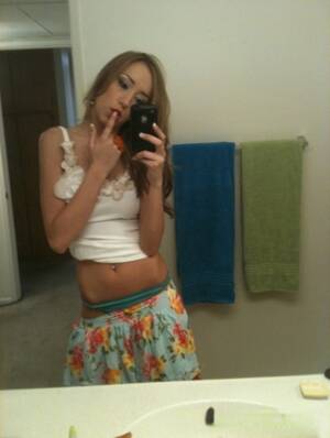 naked black girls in bathroom mirror - Take Selfie Mirror Porn Pics & XXX Photos - LamaLinks.com