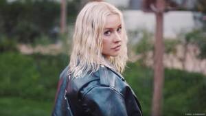 Christina Aguilera Porn Sex - Christina Aguilera in New Video Trailer: â€œThis Is Who I Am. Not on Board?  Suck My Dâ€