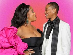 Demi Lovato Naked Lesbian - The Most Longing Lesbian Glances of 2021 | Them